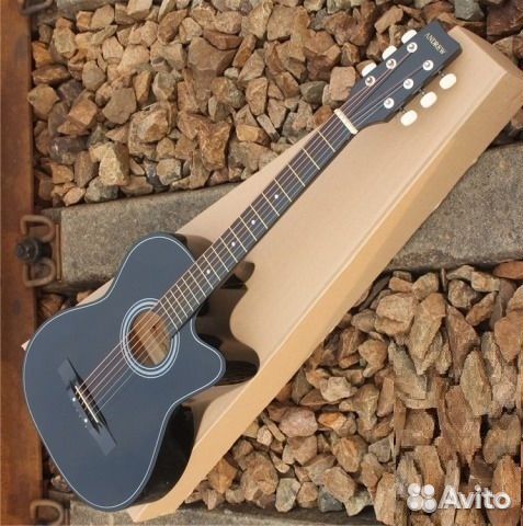 Гитара акустическая с вырезом + Комплект Гитара акустическая с вырезом + Комплект