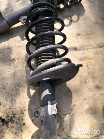 Стойка амортизатора Пежо 308