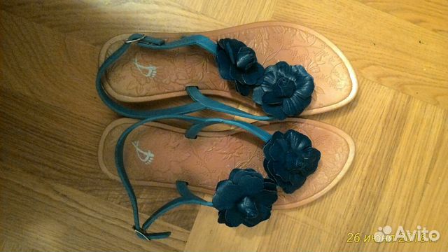 Босоножки и балетки Босоножки и балетки