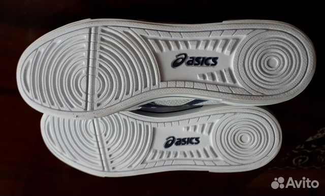 Кроссовки Asics новые эксклюзив Кроссовки Asics новые эксклюзив