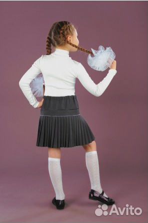 Юбка школьная новая,152 р-р + жилетка Юбка школьная новая,152 р-р + жилетка