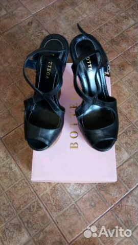 Босоножки Bottega новые