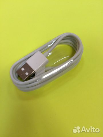 Кабель 30 Pin для iPhone 4/4S/iPad 2/3/iPod Белый