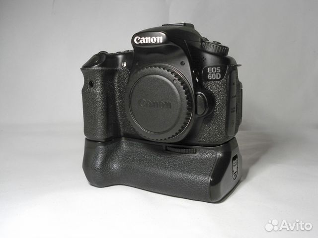 Canon EOS 60D + батарейный блок