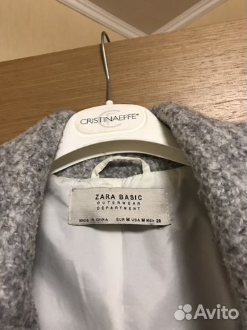 Пальто Zara 42-44р Пальто Zara 42-44р