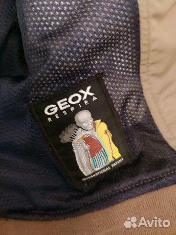 Ветровка Geox 6 лет Ветровка Geox 6 лет