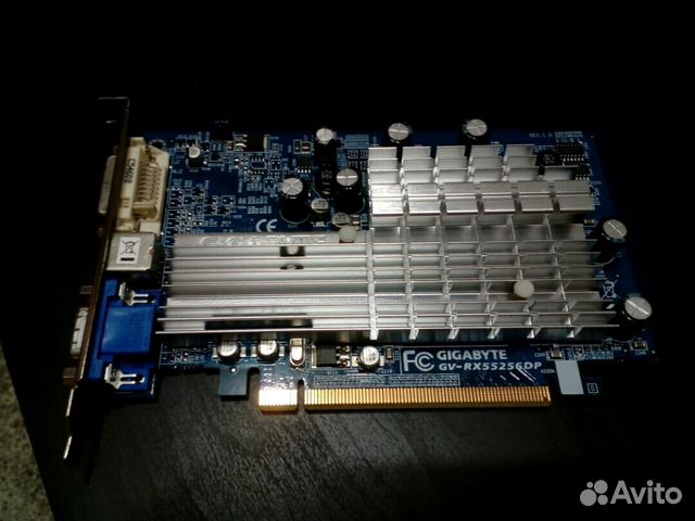 Видеокарта gigabyte GV-RX55256DP 256Mb PCI-Express