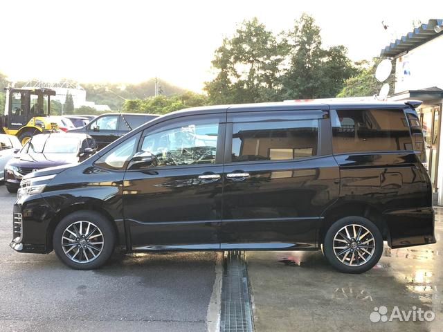 Toyota Voxy 2.0 CVT, 2016, 50 000 км