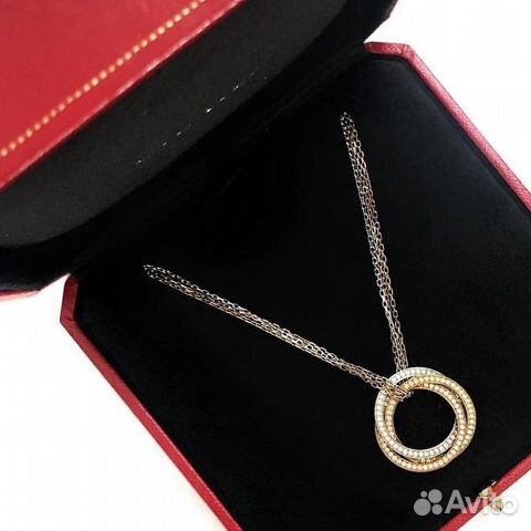 Золотой кулон Cartier