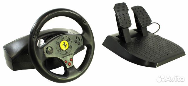 Игровой руль Thrustmaster Ferrari