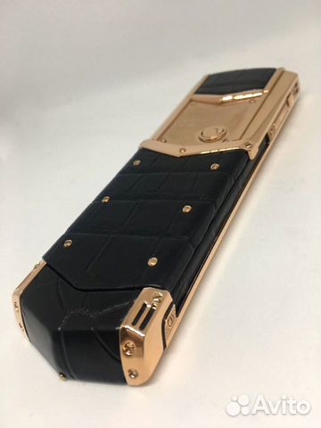 Vertu Signature S Design Gold Black Аллигатор