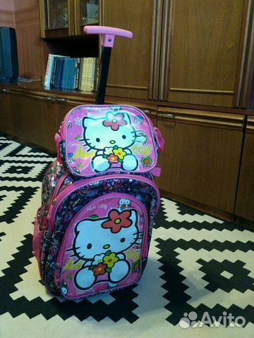 Рюкзак на колесах Hello Kitty Рюкзак на колесах Hello Kitty