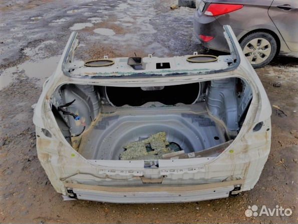 Задняя часть Тойота Камри V40 Задняя часть Тойота Камри V40