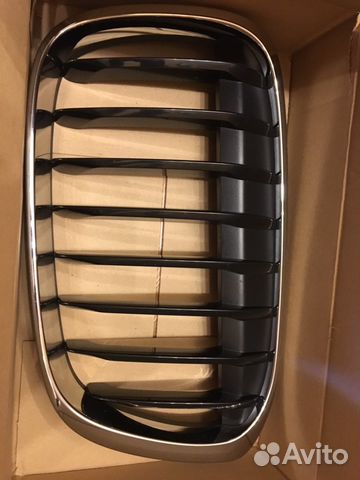 Решетки радиатора BMW X1 F48 новые Решетки радиатора BMW X1 F48 новые