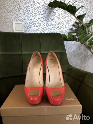 Туфли Christian Louboutin 37,5 оригинал