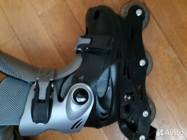 Роликовые коньки