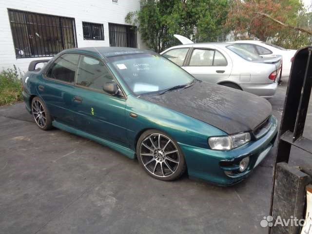 Дверь капот фара бампер Subaru Impreza (G10)