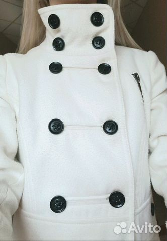 Белое пальто Белое пальто