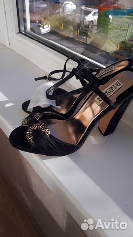 Новые босоножки Badgley Mischka Новые босоножки Badgley Mischka