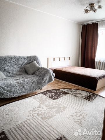 1-к квартира, 40 м², 3/5 эт. 1-к квартира, 40 м², 3/5 эт.