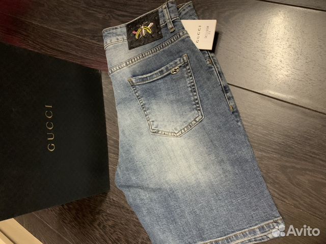 Джинсовые шорты Gucci 31 Джинсовые шорты Gucci 31