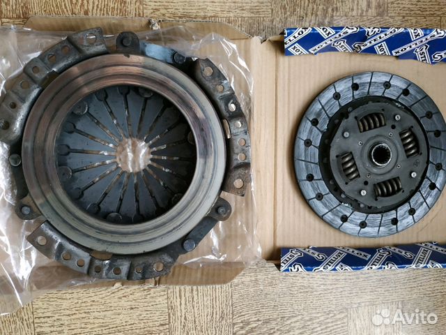 Корзина сцепления Форд 2t147563bd. Диск сцепления Focus 2 240. Диск сцепления с корзиной Форд фокус x9fkxxeebkdd53932. Motorcraft сцепление Ford Focus 2.0