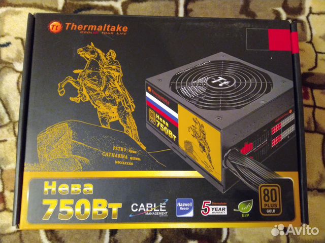 Блок питания Thermaltake нева 750W Gold