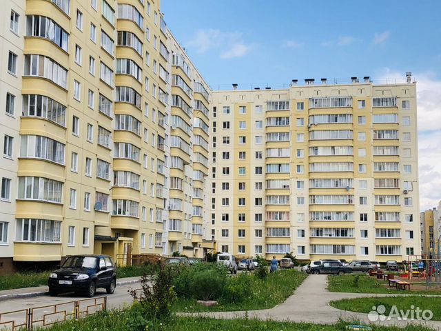 3-к квартира, 70 м², 1/10 эт.