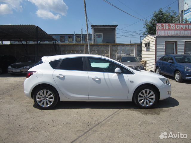 Opel Astra 1.6 МТ, 2010, 104 000 км