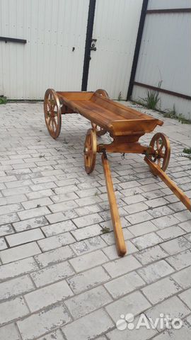 Повозка декоративная