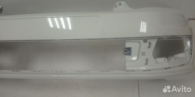 Бампер пепедний Volkswagen Polo с 2015 года белый