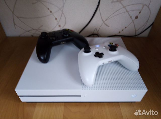 Xbox One S