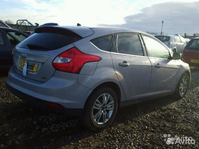 Дверь капот фара бампер ford focus 3 Дверь капот фара бампер ford focus 3