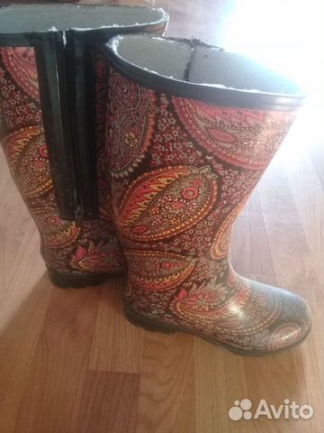 Утеплённые резиновые сапоги Утеплённые резиновые сапоги
