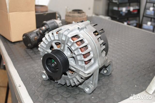 Генератор BMW X5 (E70), X6 (E71) 3.0 M5.0d б/у