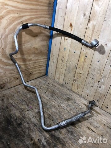 Трубка кондиционера VW Touran 1T0820743A