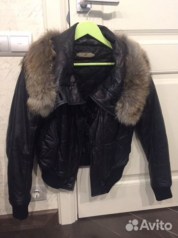 Куртка Alexander MCQueen оригинал Куртка Alexander MCQueen оригинал