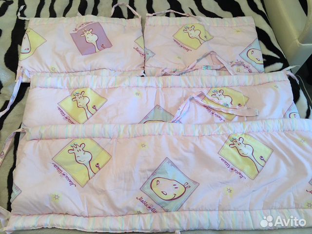 Бортики в кроватку