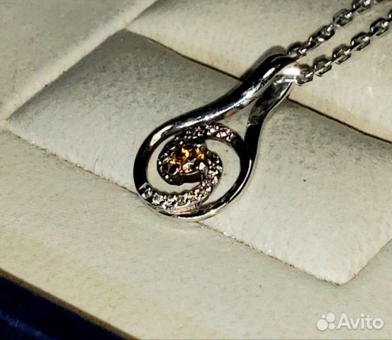 Кулон золотой с цепью Россия