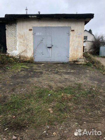 Гараж, > 30 м²