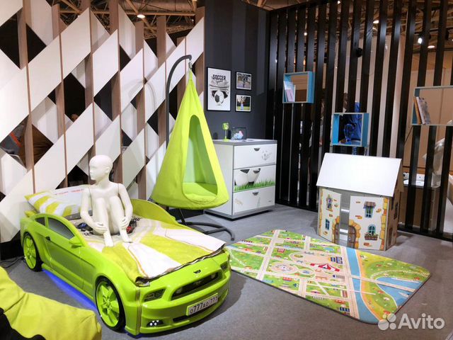 Новая детская кровать машина с матрасом Новая детская кровать машина с матрасом