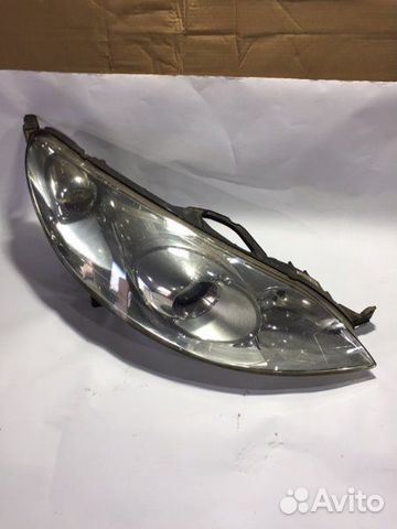 Фара передняя правая Peugeot 407 2004-2008 Фара передняя правая Peugeot 407 2004-2008