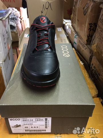 Кроссовки Ecco Multi-Vent чёрно-красные Кроссовки Ecco Multi-Vent чёрно-красные