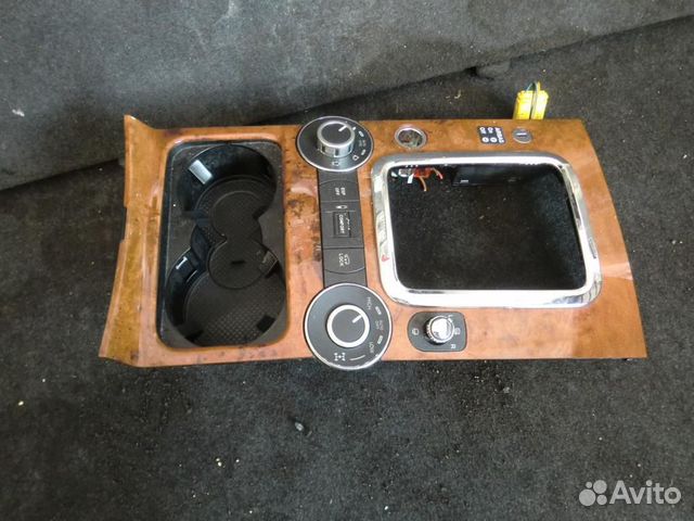 Разборка Volkswagen Touareg 7L 02-2007 Разборка Volkswagen Touareg 7L 02-2007