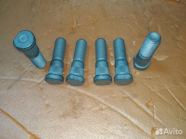 6507915AA Шпилька колеса Chrysler 300C 2004-2010 6507915AA Шпилька колеса Chrysler 300C 2004-2010