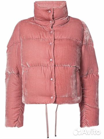 Куртка пуховик итальянской марки Moncler Куртка пуховик итальянской марки Moncler
