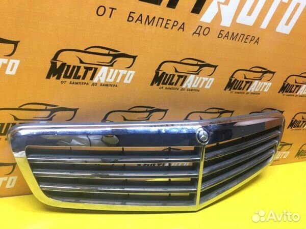 Решетка радиатора Mercedes C-Classe W204 2011-2014 Решетка радиатора Mercedes C-Classe W204 2011-2014