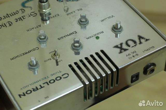 Гитарная педаль эффектов VOX compressor