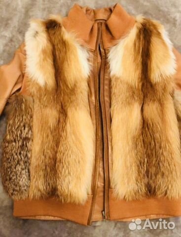 Жилет из Меха лисы/Fur natural как новая Жилет из Меха лисы/Fur natural как новая