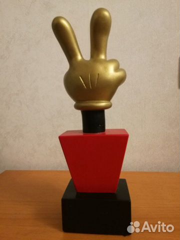 Статуэтка с концерта Металики в Лужниках